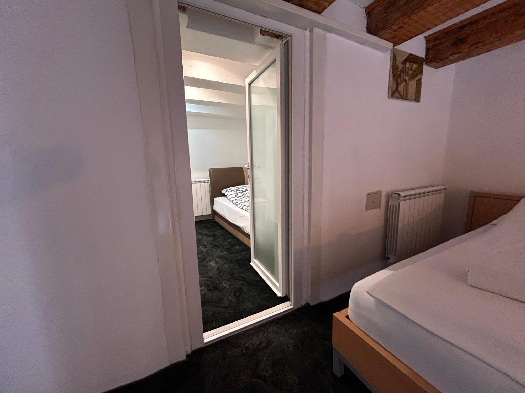 Latin Bridge Apartment Sarajewo Zewnętrze zdjęcie